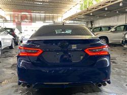 تۆیۆتا کامری